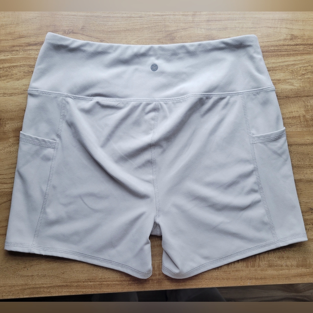 Large RBX Gym Shorts Light Gray - Picture 2 of 3